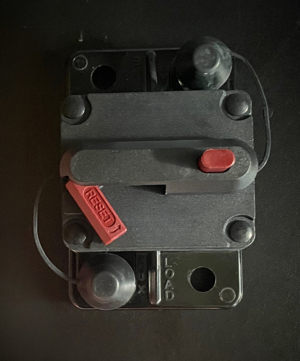 150 Amp Circuit Breaker With Manual Push-to-Trip Reset